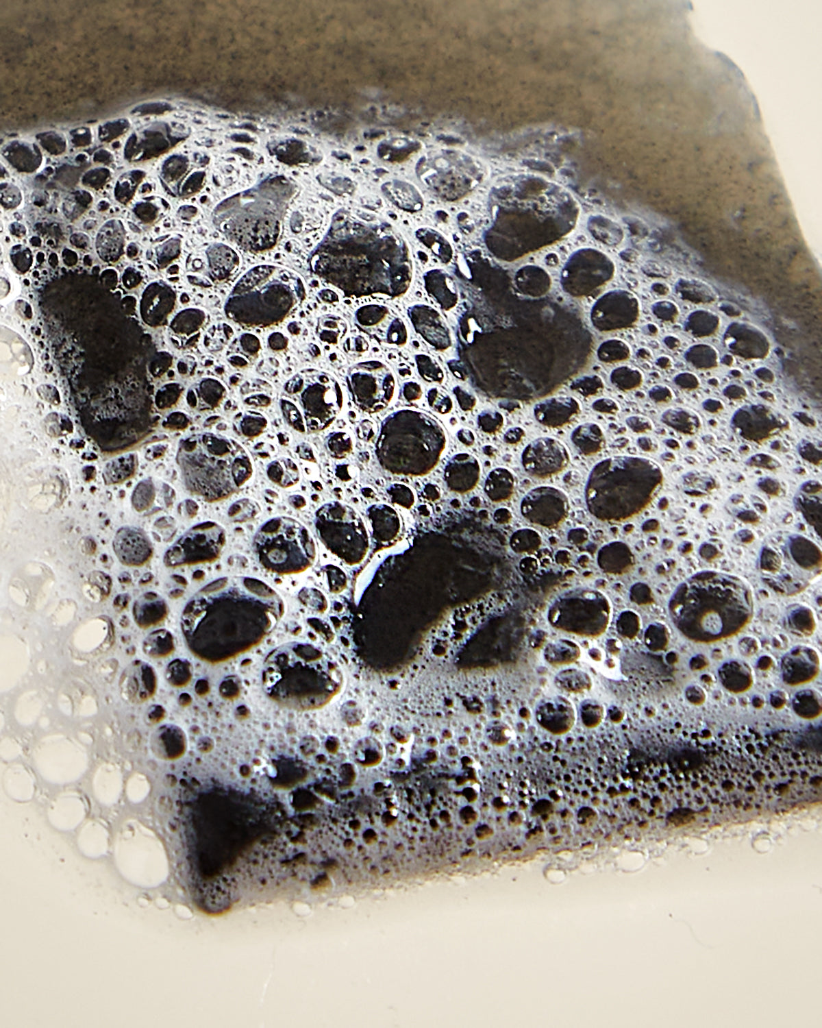 ORGANIC CHARCOAL CLEANSING BAR